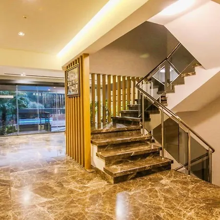 Utopia Apartment *